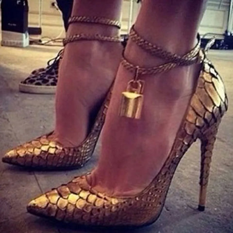 Sexy Ladies Metallic Lock Decor Ankle Coiled Strap